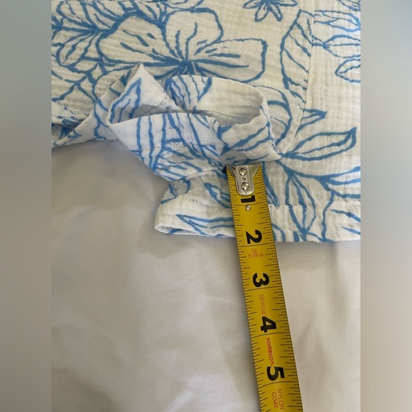 Ocean Drive Blue and White Jumpsuit with Floral Print - Picture 6 of 8